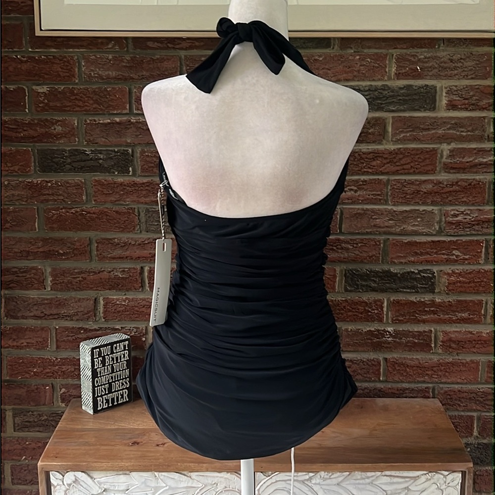 Magicsuit Yvonne Solid One-Piece Swimdress NWT Size 10DD - Picture 6 of 10